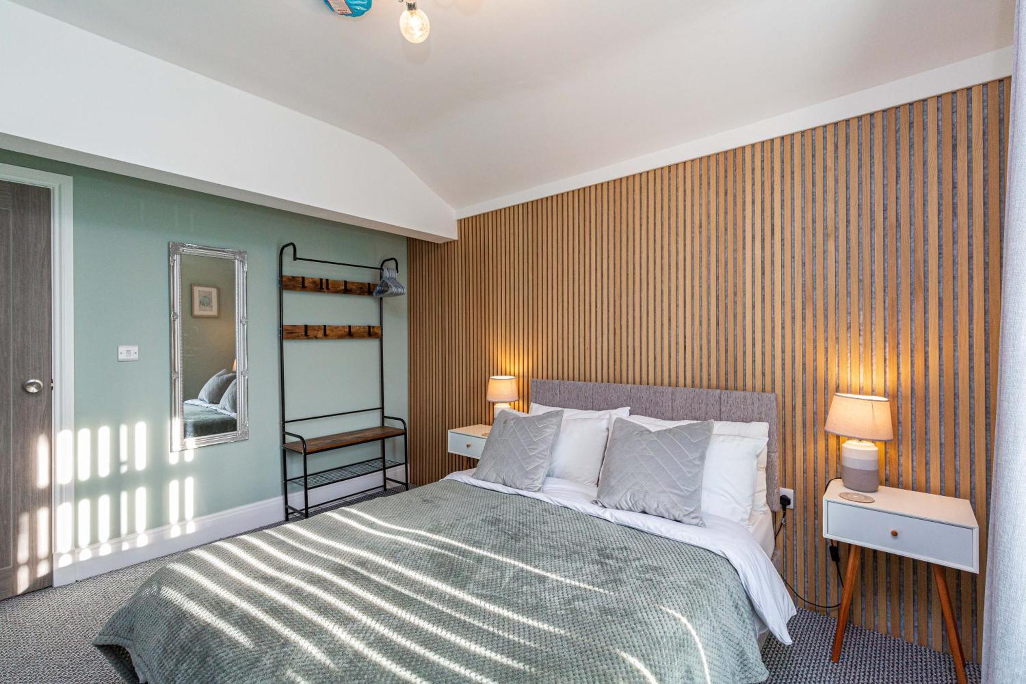 Seafront Apartment - Sleeps 6 - Gateway To The Lake District - Brand New Morecambe Exteriér fotografie