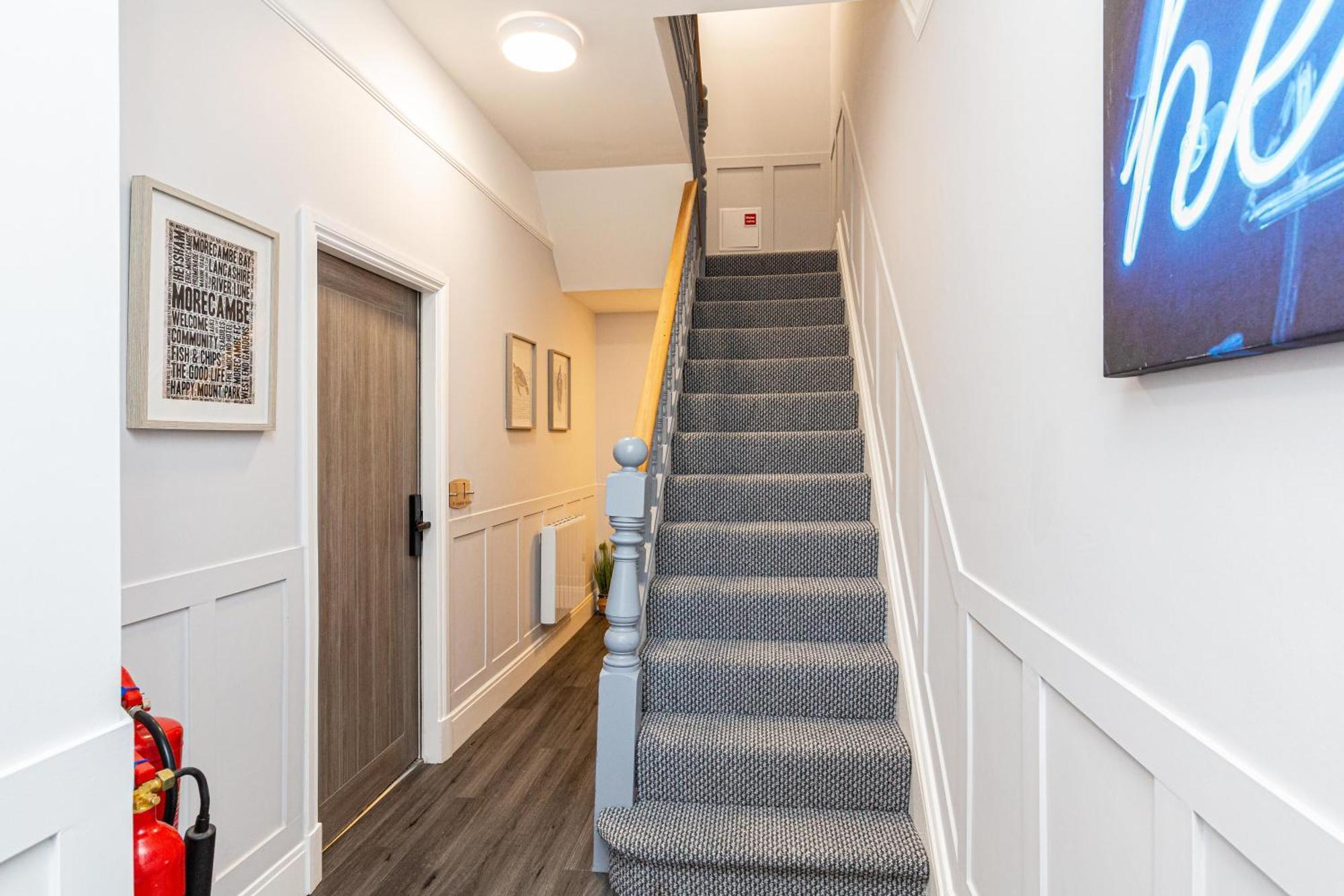 Seafront Apartment - Sleeps 6 - Gateway To The Lake District - Brand New Morecambe Exteriér fotografie