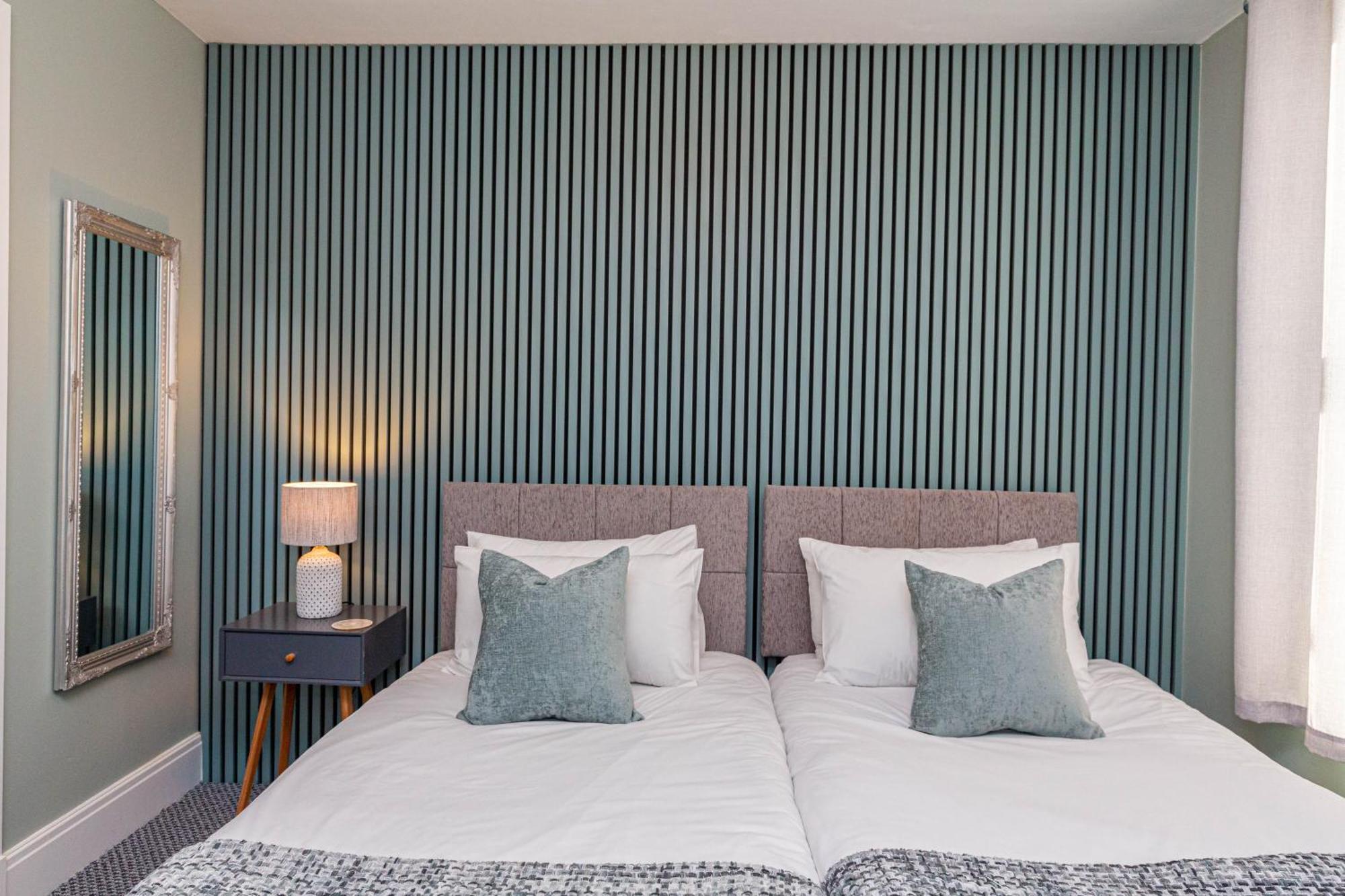 Seafront Apartment - Sleeps 6 - Gateway To The Lake District - Brand New Morecambe Exteriér fotografie